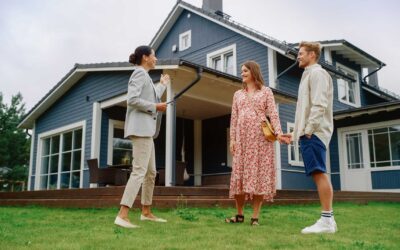 Red Flags in Real Estate Contracts: What Buyers Should Watch Out For